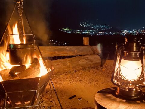 実体験。夜の停電にあってよかった。地震や災害に備えておきたい防災対策グッズ4選。